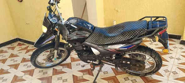 يالله سلام عليكم
دراجه قفاز صيني للبيع موديل 2018 دراجه ماعوزه شي السعر 700 بيه مجال مكان واسط ناحيه جصان رقم الهاتف ***********
