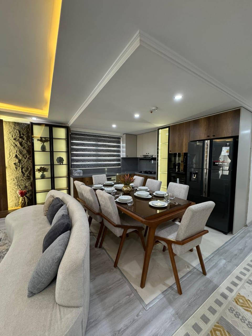 🔹شقة مؤثثة للبيع 🔹
-في مجمع واو تاورز 

-بموقع ستراتيجي و علی شارع 100م

-قریبه علی جامعة جیهان و تیشك و لوبناني فرنسي مقابل بنك جيهان

-تتكون من 👇

-أربع غرف نوم 

-مساحة 200م

-صاله 

-مطبخ 

-صحيات

-بلكون

-طابق 3

- مجمع بها كراج لوقوف السيارات و حدیقة 
- ماي وكهرباء ۲٤ ساعة 
وكل الخدمات موجوده بالمجمع

للاستفسار اكثر اتصل علئ الرقم التالي ***********
