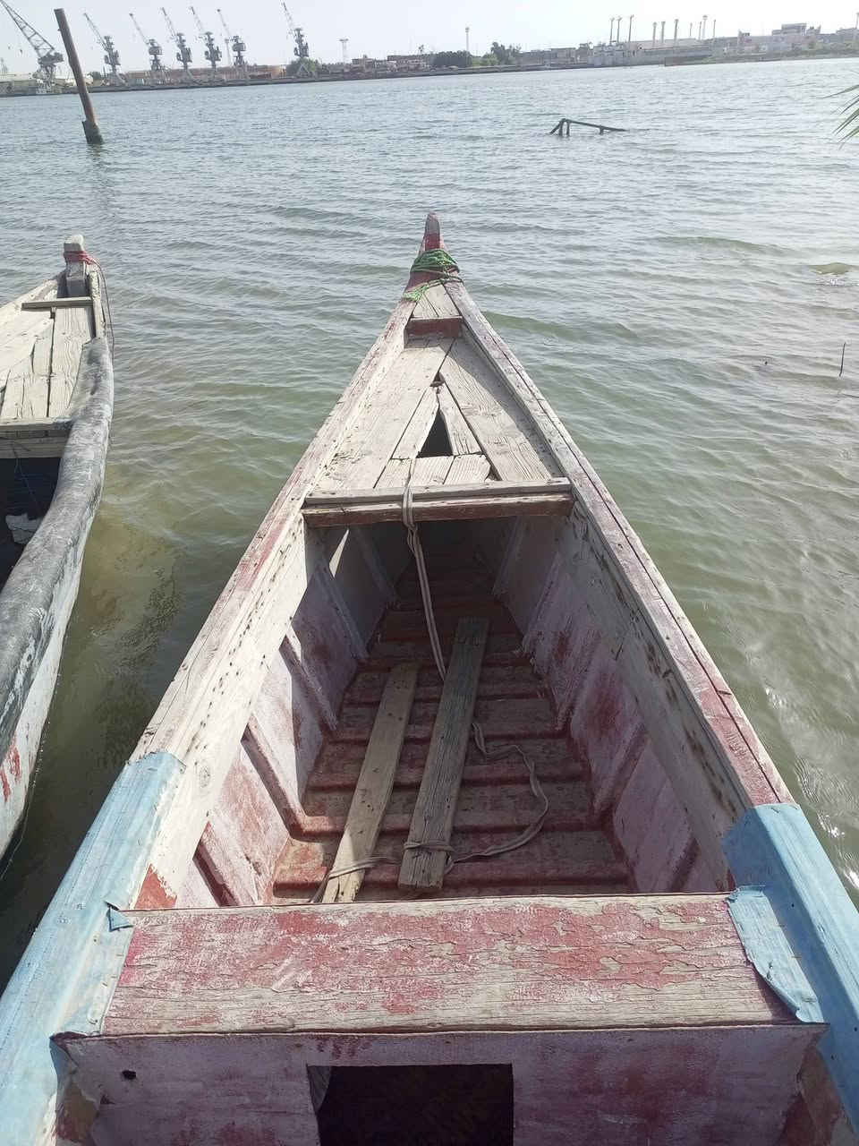 بلم للبيع  فايبر قطع 15 اذراع نظيف
750 بي مجال … مع مكينه ام ل5 ساسوكي ما مفتوحه نظيفه ب500 بيهه مجال


**إذا كنت صاحب هذا الإعلان وتريد حذفه لأي سبب، رجاءا أرسل رسالة إلى الدعم الفني**