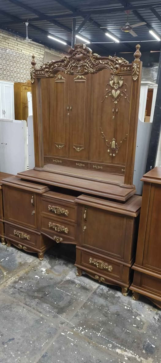 غرفه نوم سنديان ٥ملم داخل صاج دنكه زان لوكنز زان سعره مليونين ونص حجز *********** بغداد, العراق
