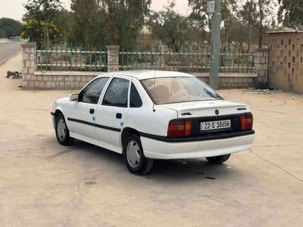 اوبل فكترا 1994 📦🪬
محرك 20 محرك و گير كلش جديد 💯
تخم تاير + تخم ويل كب جديد 🛞
صدر امامي خلفي جديد ⚙️
كهربائيات كلها شغال 💯 گير عادي 
رقم اربيل رقم سنويه هزه براد جديد لحد 2030
السياره برغي نقص مابيها جاهزه ✅
شرط تحويل و غرامه ✅
السعر ⇦ 38 وبيها مجال 💵💸
عنوان ⇦ كلار قضاء سليمانية 📍
الهاتف ⇦ ***********
