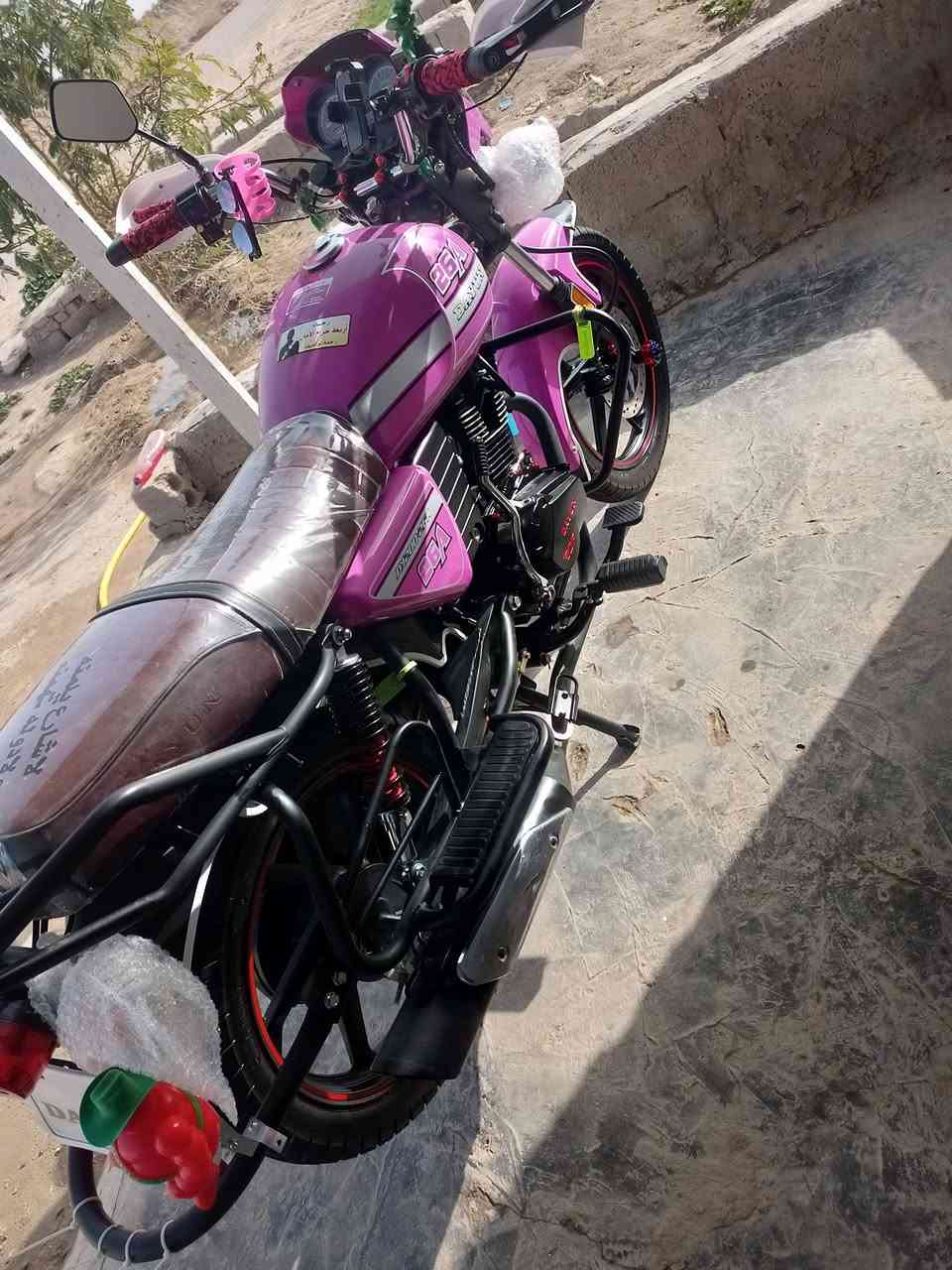 ياالله
السلام عليكم
كفاله عامه 😊 😊 
دايون نفخ للبيع
لون  مميز  🩵
موديل 24

استعمال قليل

اوراق اسكنر
مكينه 200
5 نجوم الأصلي 
كتابه حمره
سويج سجينه 
تايرات جدد
كهربائيات كلها شغاله
دكمة دبل اشاره بلادي
الدراجه اي نقص مابيها
السعر مليون و500قفل 
العنوان حله جبله مدينه االباقر 
رقم *********** الشراي يتصل وبيه خير ويدلل مو شراي لاتشلع كلبي فدوه اعبر المنشور
