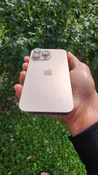 ايفون 16برو ماكس اللون الصحراوي المرغوب مثل ما موضح بالصور ذاكره256البطارية99عدد الدورات 107 جهاز استخدام قليل وجهاز نضيف جدا رايدة 1,450وبي مجال للشراي غراضه كاملة موجودة ضمان ماستر وبعده بالضمان 
 الشراي يتفضل خاص او الاتصال ***********
