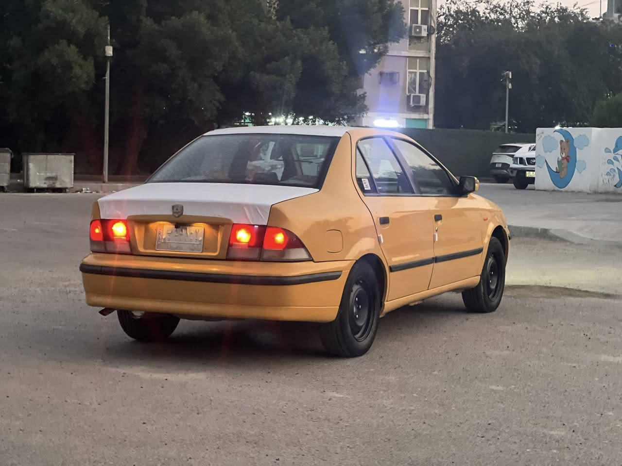 سمند 2011
السياره بدون صبغ فقط بارد بجاملغ الخلفي حته الدوس والهلالات بلاديه ما معمرات
كير محرك تبريد تدفئه صدر تخم تاير كهربائية كلهن جدد
السنويه 28
هيئه مصفره
مكان السياره زيونه الغدير
السعر 34
***********
