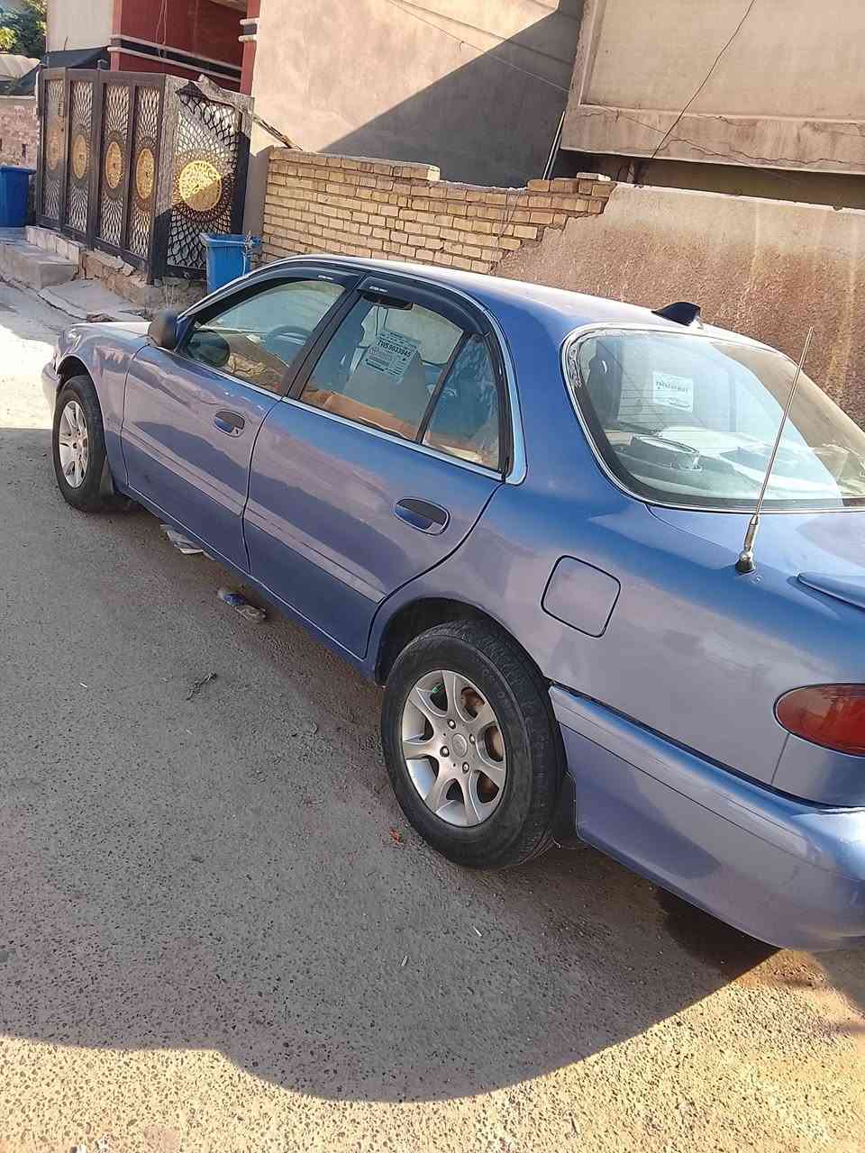 سوناتا 2. موديل 93بغداد اوتو مكاني بغداد قبل اسبوع شديتلها محرك حاوية وعندي صور المحرك الصدر نص عمر  ماناقصها شي السعر 41بيها مجال بسيط حگ الجية *********** مارد على التعاليق الي تعجبة يتصل واني بالخدمة والي ماتعجبة يعبر المنشور والسوگ كلشي بيه
