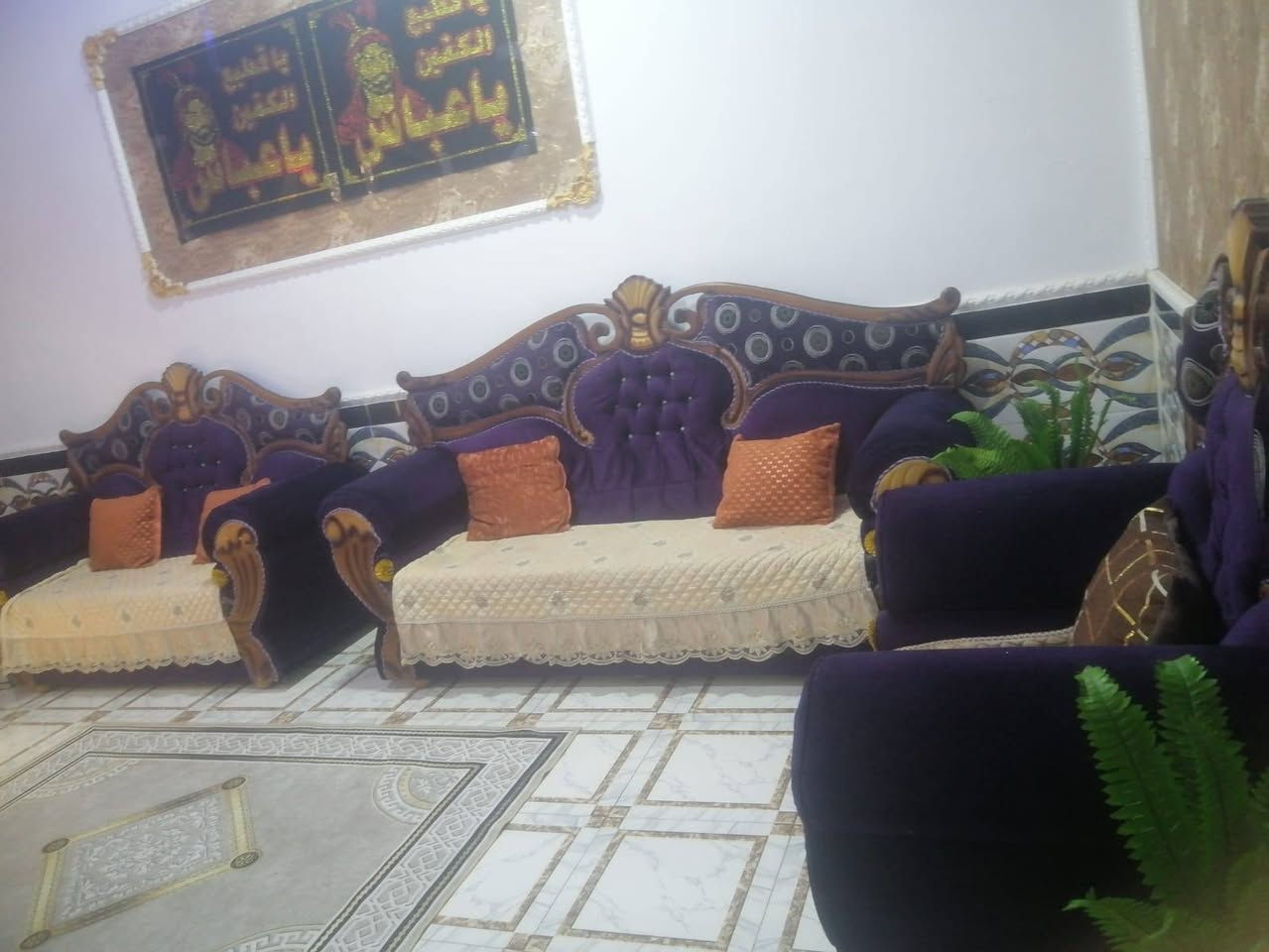 ‎السلام عليكم تخم قنفات للبيع عشر مقاعد السعر 200 العنوان البصره الجزيره شارع الصقر ***********‎ البصرة, العراق
