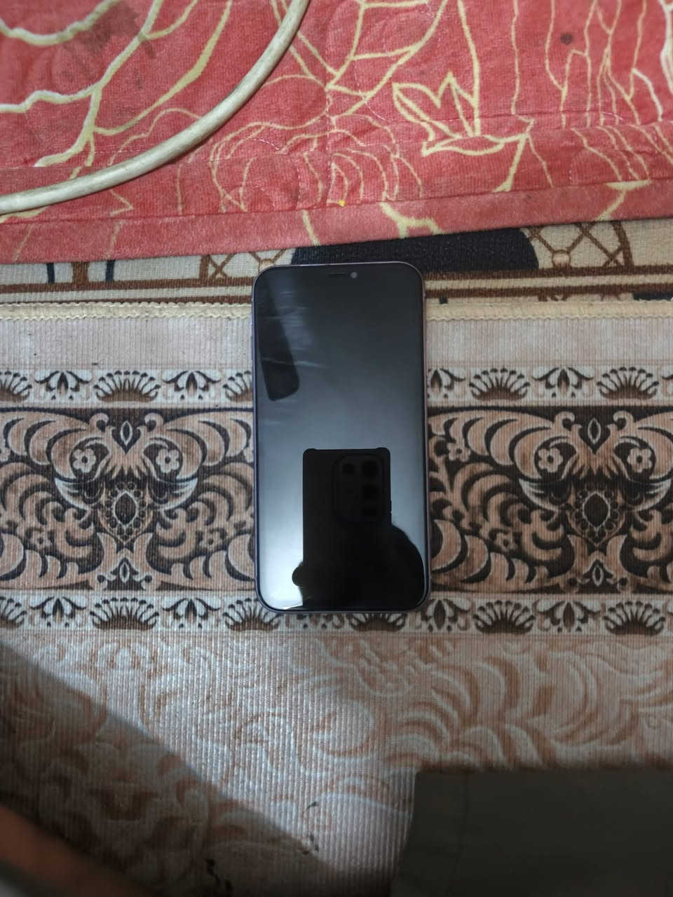 سلام عليكم ايفون 11 مبدل شاشه وبطاريه وفيس ايدي متوقف تليفون مال بيت ب150 وبي مجال حك الجيه تواصل ***********
