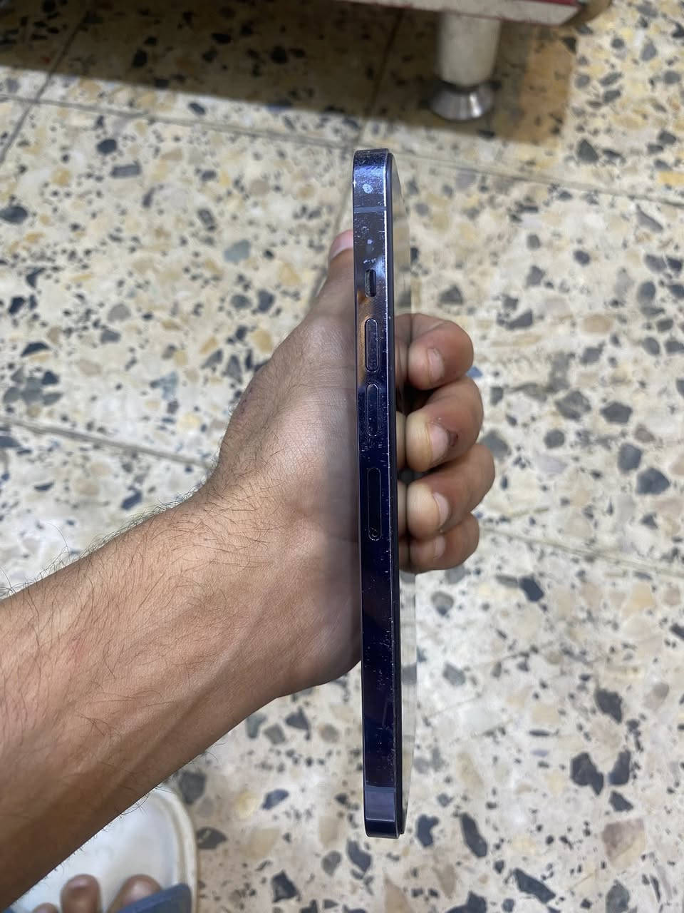 السلام عليكم حبايبي
أيفون ١٣ برو ماكس 
مبدل شاشه 
مبدل كامره
بطاريه خدمه 
ذاكره واحد تيره 
 باقي كله نضيف فيس ايدي شغال
 باقي كله نضيف وشغال 
السعر ٥٠٠ بي مجال 
المكان بغداد 
الرقم ***********
متواجد وتساب  حبايبي
