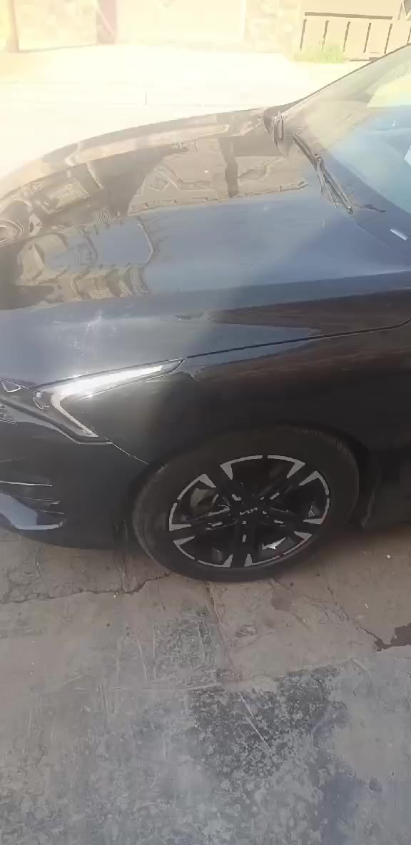 سلام عليكم k5
موديل 2023
رقم بغداد انكليزي جديد
رادارات امامي خلفي جوانب كامره اصليه 
بانوراما 
كشنات جلد اسود 
مكينه بلباكيت جديده كير خير من الله
بانزينه كله محسن وتبديل دهن من اجود انواع دهون المانيه 
حجم محرك 1600جيتي لاين 
أستيرن حرف D
تحويل ثاني يوم 
بين قوسين فول موصفات 1/1 
سياره زنون
الف متصرف على سياره 
وسياره عليه إضافة منضومة لد داخلي اصلي ابواب ودشبول متغير الوان 
وبيه منظومة مطعم سوط من امريكا جاي بيه بصندوك 
سياره تبديل جاملغ امامي نفس لون بدون صبغ وبيه كلير بداير جاملغ خلفي من امريكا 
لا صبغ دواخل ولا لغد بجم كبس 
سعر 190وبيه مجال 
***********
