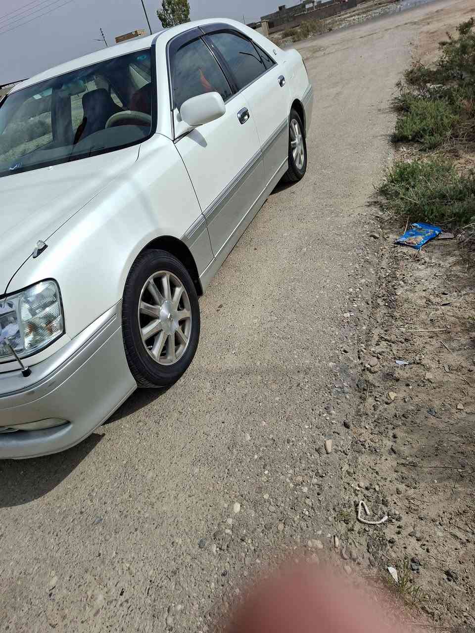 سلام وعليكم ملكه ٢٠٠٢ دخول جديد  سياره ربع دكم فول فول فتحه  جديده كلش حلا من صور مكفوله كفاله عامه حتا من اليابان  مكان سياره القرنه  سعر ١٧٥ رقم ***********
