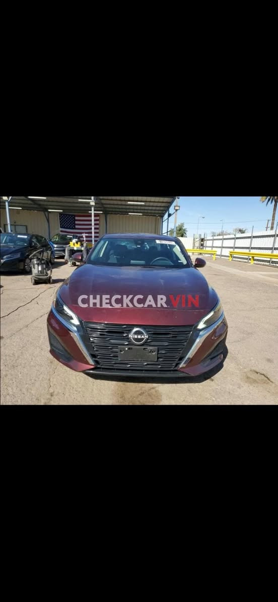 سلام عليكم نيسان التمان 2023 محرك 2500موصافات SVبصمه تشغل او تشغل عن بعد  ضربت موضحه بل منشور اوبس صبغ بيه دوس فقط او بابتي مدبل من شركه بجم كبس رادات كامره خلفيه رقم مبايل ***********سعرً188 رقم سلماني اليوم دكت رقم جديد يعني بيه بعد موصافات
