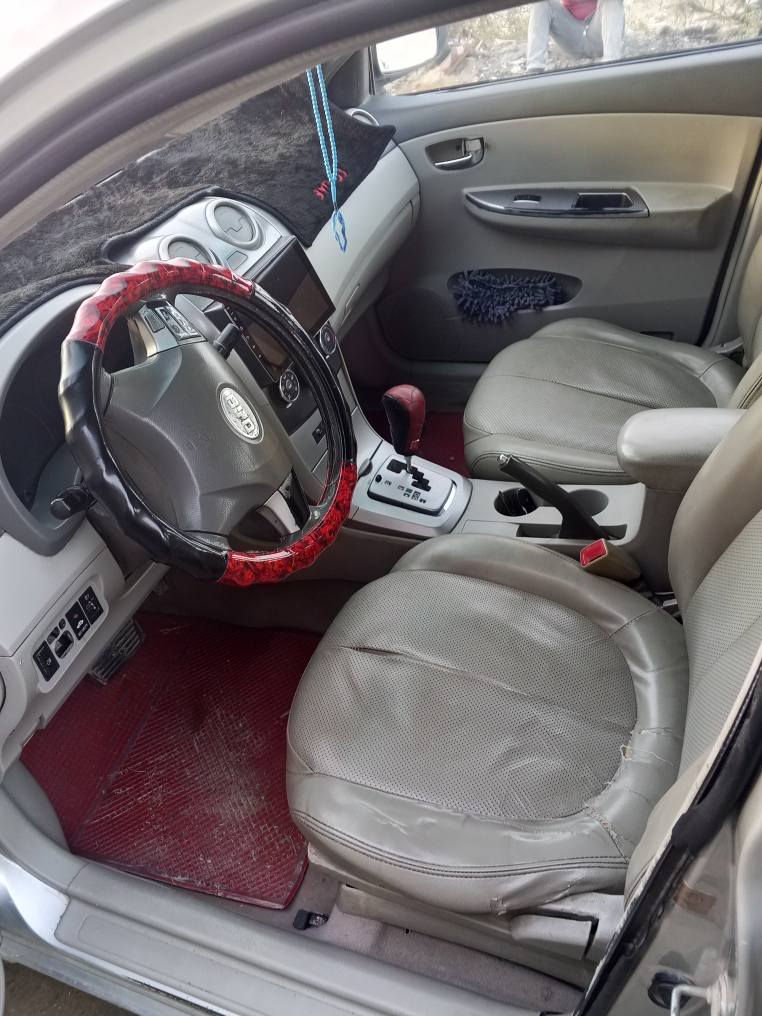 بي واي دي 2012 جي 3
كير اوتو محرك 1800مكفول 
تخم تاير كهربائيات شقاله 
باتري جديد رقم بغداد انگليزي سنويه لل2027
فتحه بصمه السياره بسمي اني ابو. السنويه
السعر 45 بيها مجال 
العنوان يوسفيه ناحيه الرشيد
منطقه السيافيه 
رقم ***********بي واتساب
