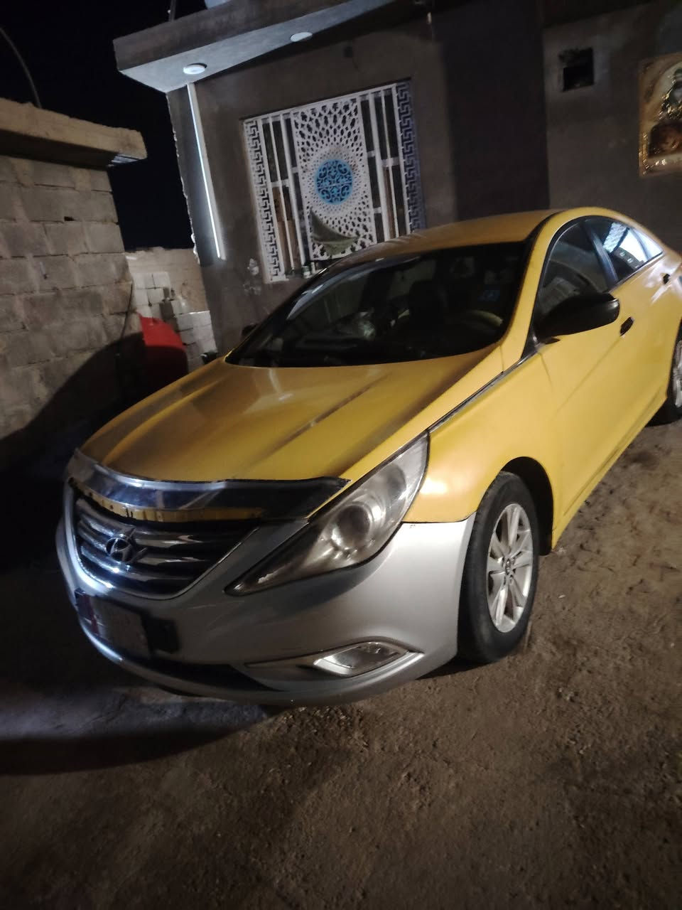 السلام عليكم سوناته موديل 11مكينه وكير خير من الله سياره امريكي  تبريده عوزه بس غاز سياره خطها مهران نجف المكان واسط سياره تجي تگلب وبخدمتك  الكوت لانتصال ***********
