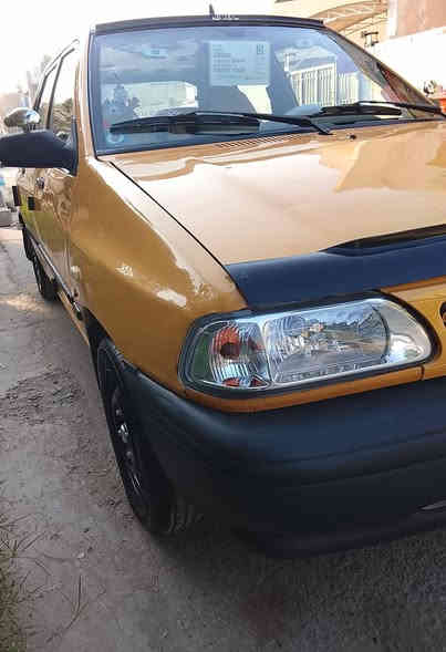 السلام عليكم سايبا للبيع موديل 2016 رقم بغداد انكليزي سنوية لل 29 مصفرة هيئة وغرامة مكينة كير شواصي تدفئة تبريد مكفولات سنتر لوك تخم تاير الكهربائيات كلها شغالة السيارة جديدة وخير من الله مكان السيارة بغداد الوزيرية السعر 42 بيها مجال كلش بسيط *********** أتصال فقط
