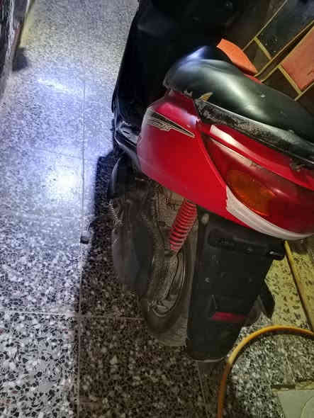 سلام عليكم دراجه ابريز كابريتر لبيع السعر 350 وبيه مجال العنوان مدينه الصدر رقم الهاتف***********
