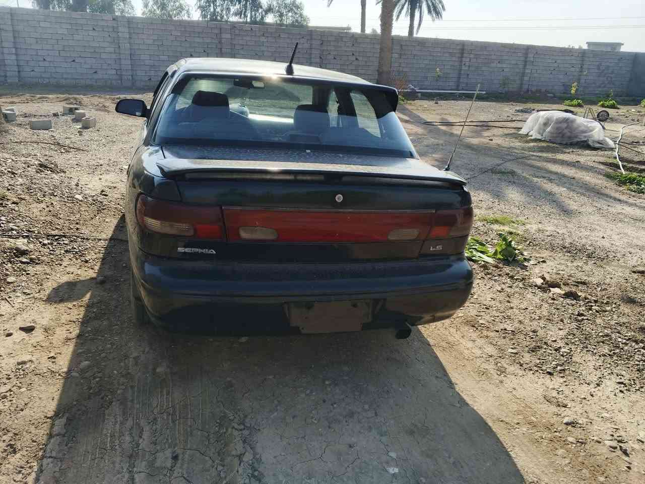 كيا سيفيا الموديل 95 سياره مقفوله من ضربه صبغ فقط جماليه السنويه لل 26 كان سامراء ناه محرك بخيط تبخير والسعر 38 بيها مجال للشراي ***********
