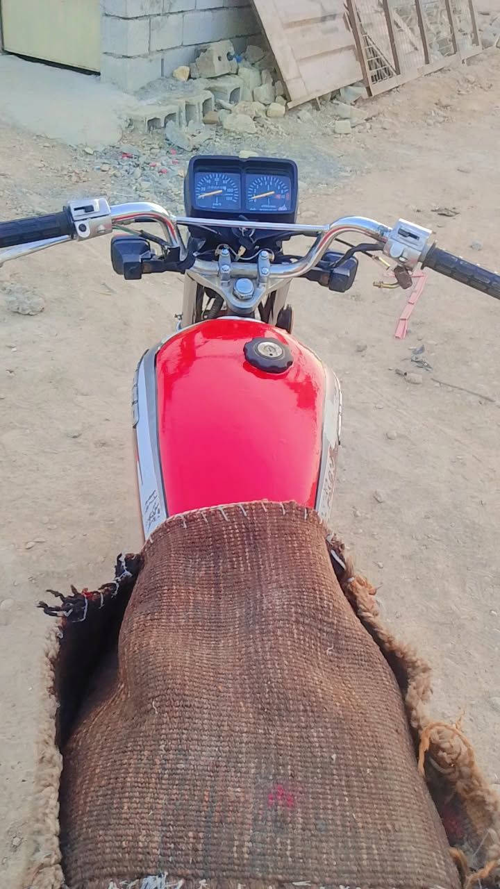 سلام عليكم
دراجة للبيع اربعة كير تايكر موديل2021
الدراجة كاملة اي نقص ما بيها كهربائيات كلها شغالة المكان ديالئ بعقوبة كاطون ***********
