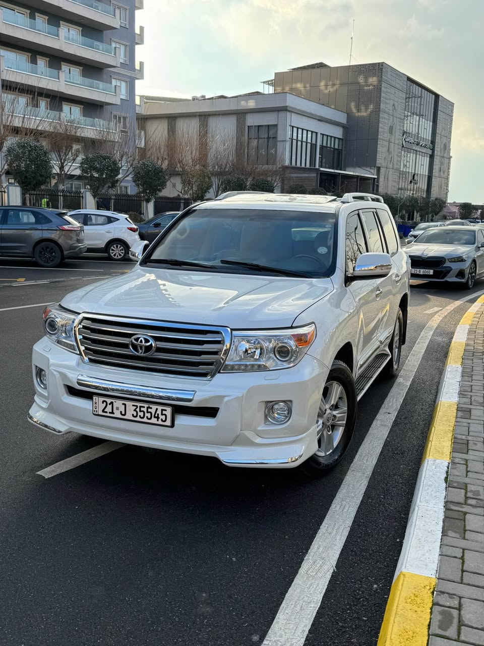 وه‌نه‌وشه‌ مۆدێل ٢٠١٣  بێ بۆیاخ سلاید سه‌لاجه‌ ئیكۆ ناوزه‌رد ١٥٠ هه‌زار رۆشتوه‌ ٦ بستۆن گێرو مه‌كینه‌ی نه‌كراوه‌ته‌وه‌ به‌شه‌رت سه‌نه‌وی تازه‌یه‌ نرخی ٣٥٠ و معامه‌له‌
*********** 
*********** ڤایبه‌رو واتسئاپی له‌سه‌ره السليمانية, العراق
