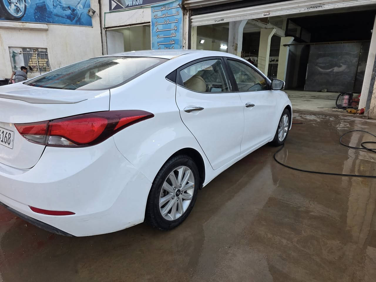 تخم تاير جديد صدر امامي خلفي جديد مواصفات فتحه مري شفط شاشه داخل جلد تحكمات فول
كير ومكينه مكفلوات ع فحص
سياره بيها صبغ دوسه وشبرين صبغ بل جاملق امامي فقط وبارد بصيط هزه ورقم جدد تحويل مباشر مكان سياره بغداد السعر ١٢٢
***********
