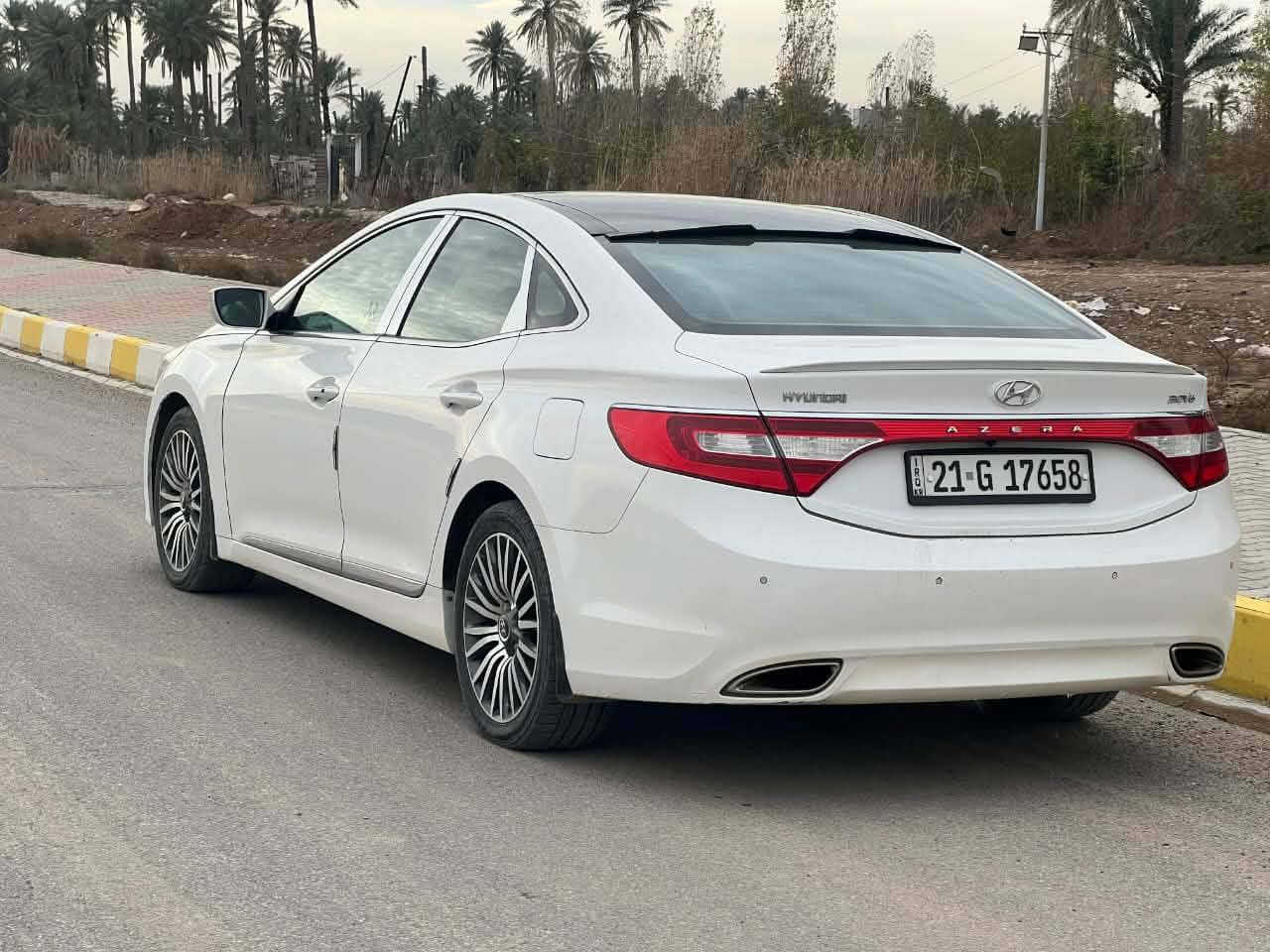 هونداي ازيرا 2014 خليجي للبيع
فول مواصفات معروفة 
بانوراما بصمه تشغيل وبصمه ابواب وصندوق 
كشنات جلد شاشه قطعتين تبريد بردات ابواب
وبرده خلفيه كهرباء ويا الكير 
سياره مكفولة من دعاميه للدعاميه لا صبغ لا بارد لا تبديل 
مكينه 3000 ✈️ شرط برغي ما مفتوح 
ماشيه 86 حقيقي 
رقم سليمانيه الجديد بسمي سنويه وهزه كله جديد بسمي
سعر السياره 152 وبي مجال 

مكان السياره ديالى ـــ خانقين 
اني مكلف بالنشر فقط الشراي يتصل على صاحبها 👇
                                                         ***********
