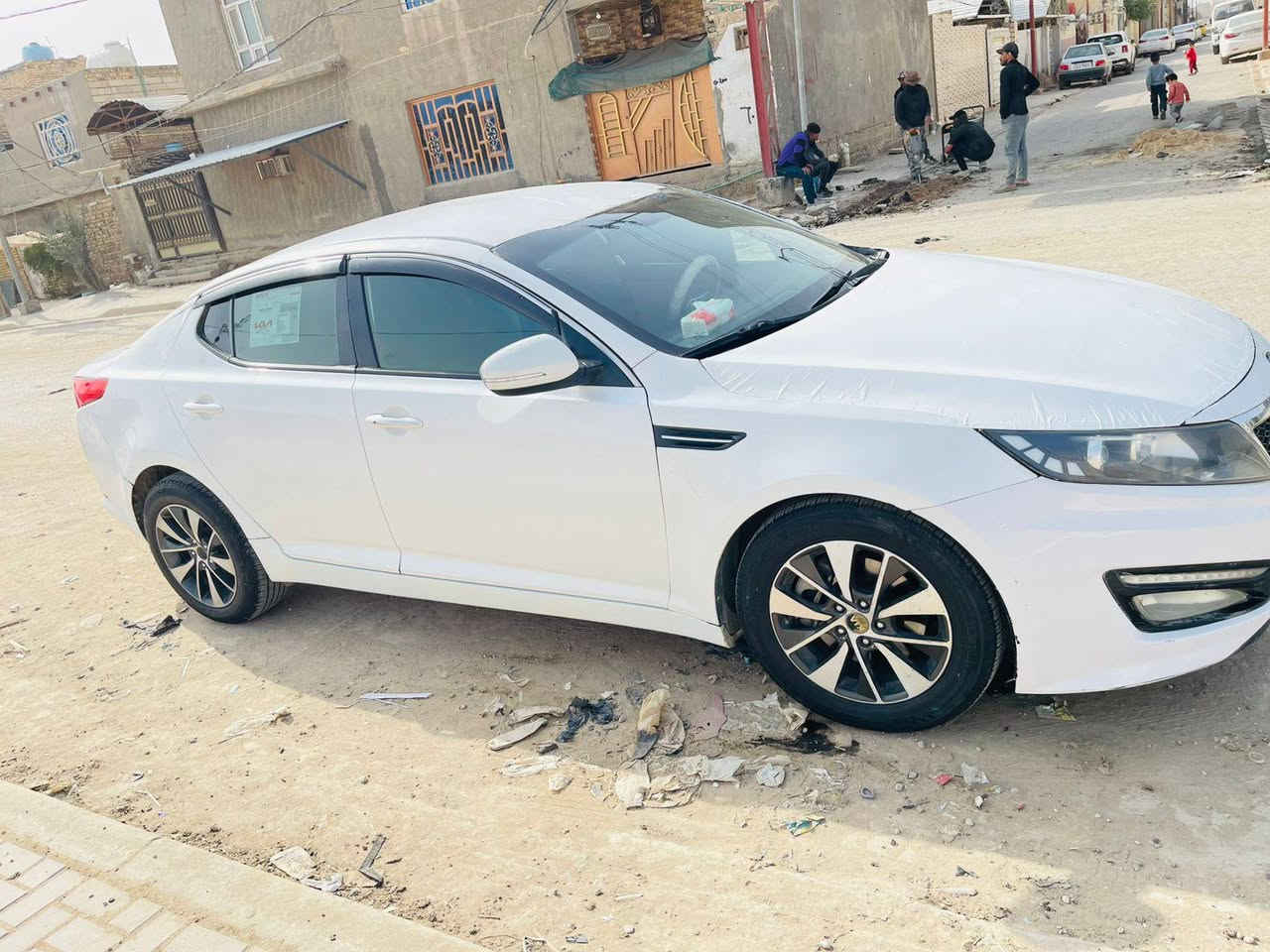 السلام عليكم
اوبتيما خليجي بصمه 

موديل 2014 

مكينه 2400

سنويه لسنه 2028 تحويل مباشر 

بيه صفحه 

سعر 94 مع المجال 

واذ مراوس حسب القناعه 

مكان السياره ديوانيه مركز

***********
