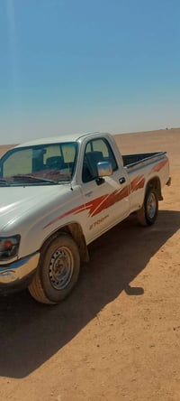 تيوتا 2004 صبق عام   07877667511