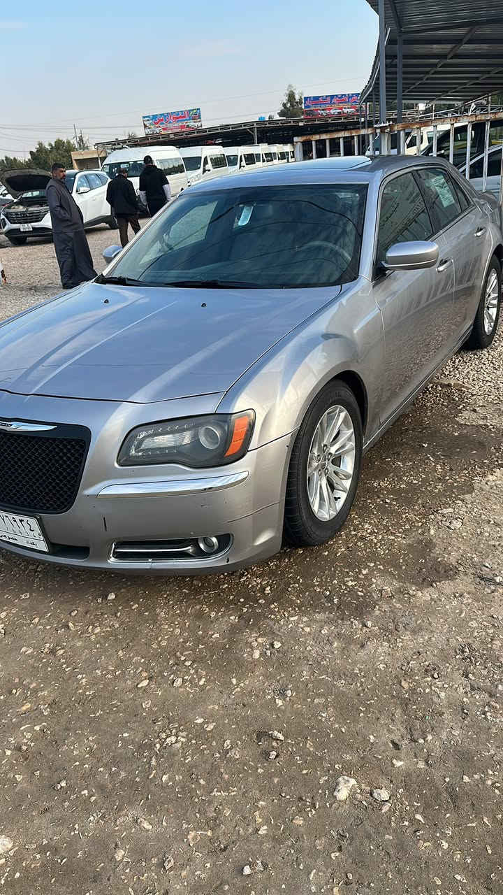 اوباما ٢٠١٣ رقم بغداد بيه بس جاملغ السعر ١٦٥وبيه مجال مكان السياره طوريج الا ستفسار ‭0771 616 9482‬
