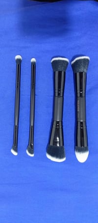 بضاعه متنوعه وتوصيل ٤  الاف جميع المناطق  تواصلوا وياي على الوتساب للح...