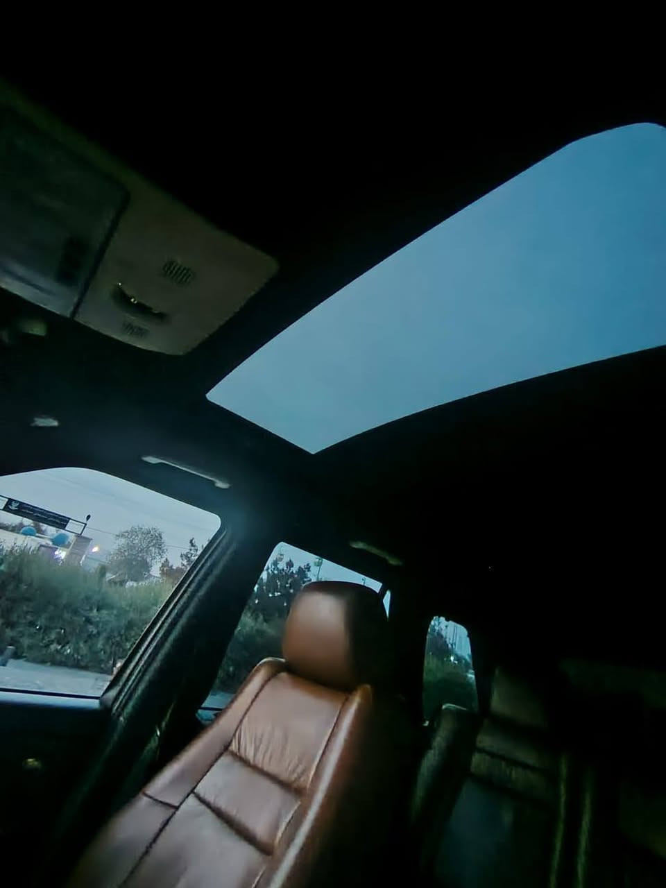 ڕەنج ڕۆڤەر 2009پێش و بشتی کراوەتە 2013 بێ سبوغ و بێلدان  گێڕو مکینە و هەموو قاڵبی  بەشەرت  سەنەوی  نوێ تا 2030 ڕەقەم نوێ مکینە  بێ سوپەر  مەرغووب  بەشەرتی بەنزینی  نۆڕماڵ*********** أربيل, العراق
