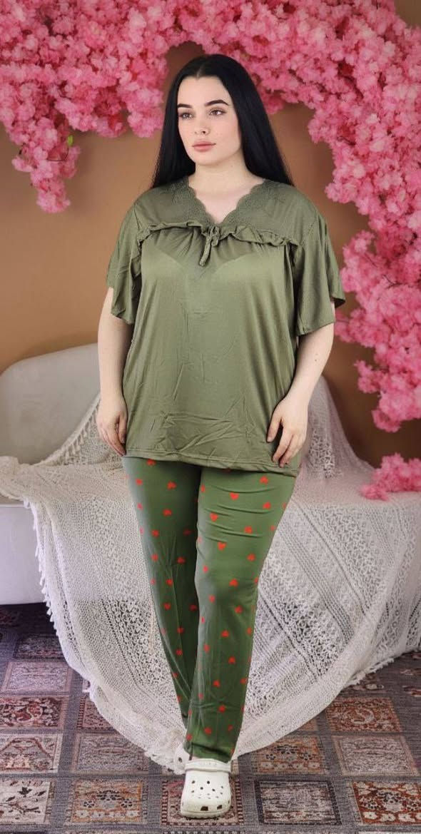 تراك فانيله زبده اصليه 
القياس فري 
وزن ٥٠ الى ١٠٠
سعر درزن ٦٠ الف


**إذا كنت صاحب هذا الإعلان وتريد حذفه لأي سبب، رجاءا أرسل رسالة إلى الدعم الفني**