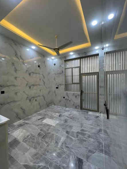 هذا الجمال كله سعره بلاش البلاش
120 مليون فقط

100 متر طابقين بناء طابوق درجه اولى اربع غرف نوم وصاله واستقبال ومطبخ وصحيات عدد 3 غربي شرقي مغاسل داخل وخارج جديد البيت يصلح سكن او حسينيه للزوار يبعد عن حرم الامام الحسين ٤ كيلو
نوع العقار طابو زراعي قرار محكمه سند 25 مداور بالمحكمة مباشر
العنوان كربلاء مجمع النجمه على طريق الرابط قرب مجمع العباس مقابل العلوه الجديده مجمع سكني تتوفر بي جميع الخدمات
لمعرفه ال سعره اضغط رقم 1او تصل
للأتصال او واتساب *********** 
*********** 
وجه المنشور لقاربكم و أصدقائكم#
