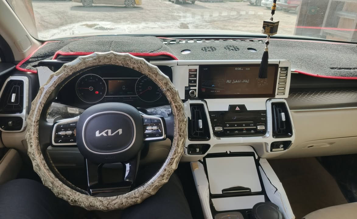 للـبـيـع ♡
سورنتو 6 سلندر 2022 
- لوحات اربيل بسمي -
- مكان السيارة موصل -

الموديل : 2022. (خليجي) . 
المحرك  : 6 سلندر 3500cc 
العــــداد :  46 الف كيلو متر . 

المواصفات :
* شاشة عدادات متغيرة.
* كشنات كهرب 
* هاند بريك بصمة . 
* صندوق كهربائي .
* بردات أبواب خلفية . 
* اطار قياس 255/45R19 انج .
* دخول وتشغيل بصمة .
* أنظمة قيادة متعددة .
* شحن وايرلس .
* كاميرا خلفية . 
* المصابيح الأمامية زنون .
* كشافات الضباب زنون . 
* تشغيل عن بعد .
* مقعدين الامامية كهرباء .
* نظام APPLE CARPLAY.
* انارة داخلية متعددة الالوان.
* حساسات خلفية وامامية .
* دوسات جانبية . 
* مكيف خلفي مع وحدة تحكم منفصلة .
* السعر / $𝟮𝟴𝟱 『بيه مجال』.
__
* للأستفسار / ***********
