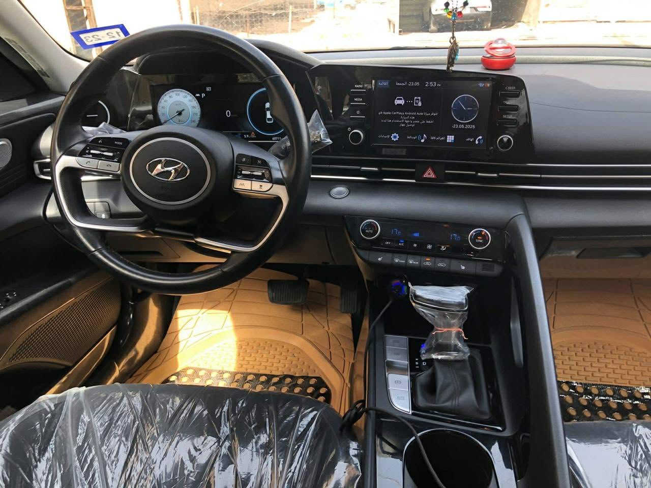 السلام عليكم
النترا 2022 وارد امريكي

بدون ايرباك

فئة sel نصف فول

بصمه-كامره دواره-شاشه كبيره-رادار-تدفئه كشنات

1- تخم تاير جديد / بعدهن بالضمان 

2- باتري جديد 72 امبير / بعده بالضمان 

3- تغليف بيبان مع الداخل كله بي بي اف 

4- لايتات زنون 

5- مواصفاته فول 

6- ماشيه 88 كم  اي نقص مبيه

الحادث بالصور بيه صبغ ربع البنيد وجاملغ

وباب الصدر وجاملغ خلفي ابيع مصبوغ حزام

السعر 138 
‭0770 085 1591‬
مكان بغداد
