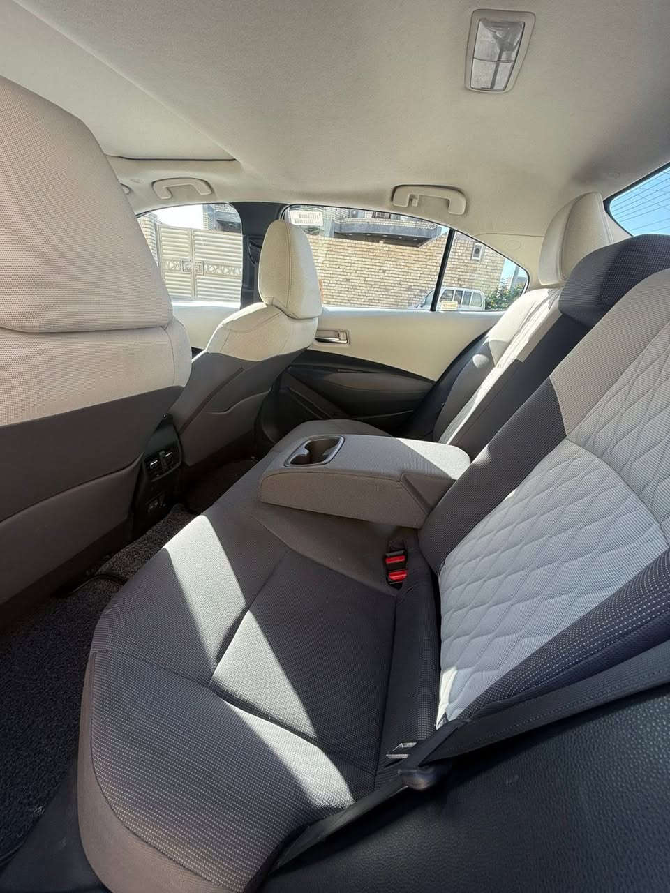 🌿🌿تويوتا كورولا  2023خليجي
ملاحضه السياره مكفوله كفاله عامه عدا اصبع او اقل بي دي ار pdr مسحوبه ومرجعه  بالجاملغ الامامي

ماشيه 50الف حقيقي 

⚙️ حجم المحرك 4cylinder 1.8L
🔑 مفتاح التشغيل بصمة
🚗 دفع ثنائي FWD
🔦️ كشافات زنون
🚘 دخول بصمة ذكي
🛞 حساسات ضغط الاطارات 
✨️ اشارة في المرايا الجانبية  
🚗 ا ABS 
🖥 دشبول شاشة ديجيتال
🖥  شاشة
فتحه سقف🔥
📷 كاميرا 
🎶 تحكم مقود
🔍فحص نظام السيارة 
❄️ تبريد شاشة 
❄️ قطعتين تبريد  
⛷️ نظام مانع الانزلاق
💯💯السعر 178 وبيه مجال
رقم اربيل الجديد تحويل ثاني تحويل ***********
العنوان الانبار الفلوجه
