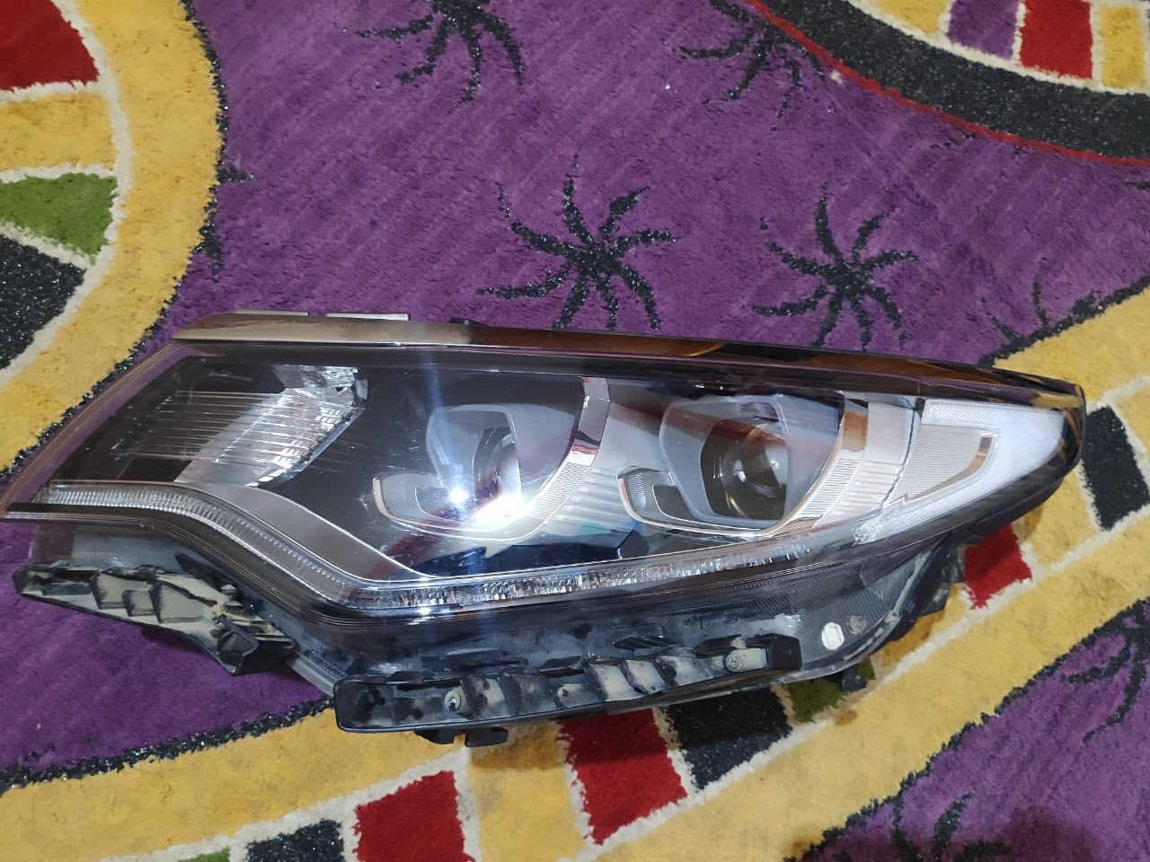 السلام عليكم ‏عندي للبيع ‏لايت كي اوبتيما موديل 18 لايت نظيف جدا وسعره مناسب مكان الشطرة ***********
