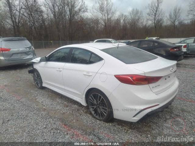 النترا 2018 فئه سبورت رياضي وارد امريكي لمتيد فول مواصفات. 

🔷 النترا 2018.

🔷 سبورت رياضي شلعه ومعدل يشك الكاع. 

🔷 لمتيد اعلى فئه واحد على واحد السيارة. 

🔷 بصمه تشغيل. 

🔷 سبير السيارة منازل ابدد. 

🔷 فتحه سقف سلايت روف. 

🔷 رادارت بيها السيارة من كل مكان. 

🔷 كامرات بكل مكان. 

🔷 تحكمات ستيرن. 

🔷 السيارة ضربتها موضحه. 

🔷 بصمه ابواب. 

🔷 حداديه صدر جديدة. 

🔷 شلعه ومعدل تشك الكاع. 

🔷 ترايك بيها من الكوت لروسيا 🔥🔥🔥. 

🔷 تبريد ثلج تدفئه. 

🔷 سبايدر رياضي. 

🔷 رقم واسط تحويل شوكت متريد. 

🔷السيارة كامل من كلشي اي نقص مابيها تاخذها ربع دينار متصرف عليها منغير البانزين والدهن فول مواصفات السيارة كير ومحرك مكفولات وخير من الله متلكى هيج نضافه بهيج سعر. 

💯💯💯💯💯💯💯💯💯💯💯💯💯💯💯💯💯💯💯💯💯💯💯💯

🔴 السعر 130 ورقه وبيها مجال حك الجيه. 

مكان السيارة واسط كوت مركز المدينه 

🔴 مكلف بالنشر لحد يراسل ويتعب روحه رقم صاحب السيارة وخابروه 

رقم صاحب السيارة  ***********.  

 ***********. 

غير متواجد بالفيس مجرد مكلف هااذا الرقم.
