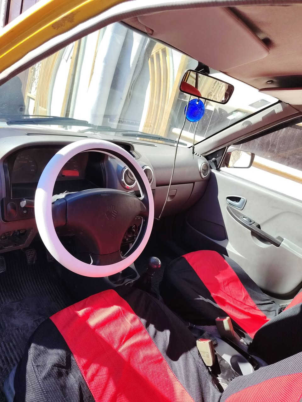 السلام عليكم سايبه موديل 12 السياره كلش نظيفه جير ومكينه مقفولات بدون ضربه السياره  خير من الله جاهزه كل نقص ما بيها مصفره هيئه وغرامات تحويل ثاني يوم والاستفسار  ***********
