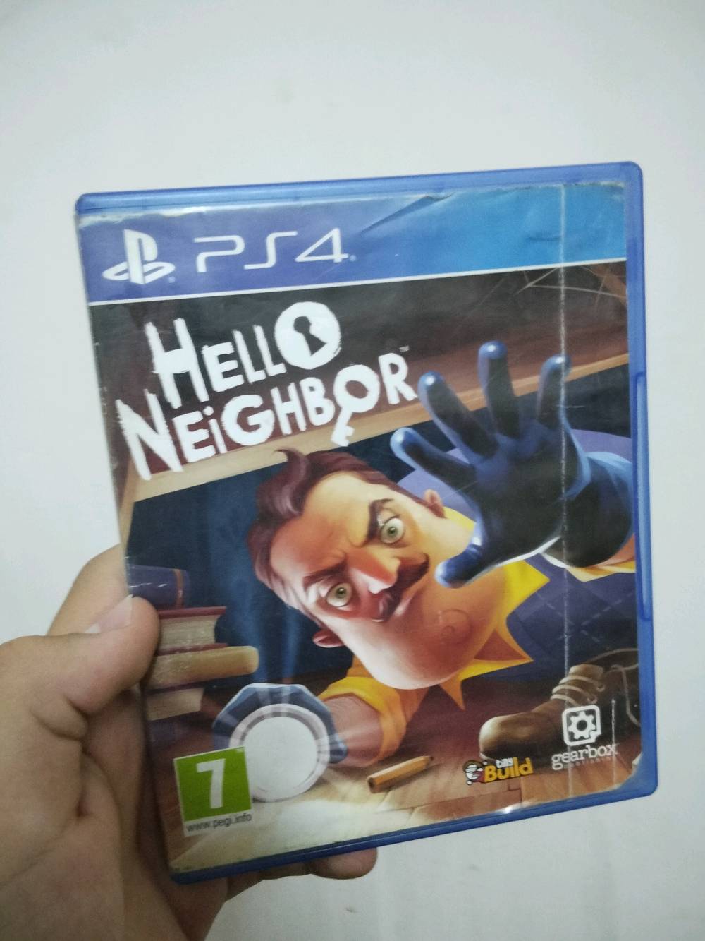 السلام عليكم 
اليوم عندي بيع أقراص  نستخدم
ثلاثة أقراص 
جي تي اي 5  
كاب هيد cuphead 
مرحبا الجيران 
hello neighbor