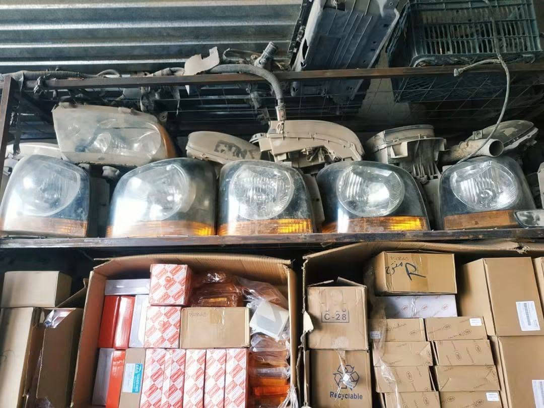 مجمع كيا الكوري  لبيع قطع غيار  سيارات كيا بنكو. 
 مفرد/جملة
بنكو3
كيا96
فونتيرة
قردة
العنوان (بابل ــ الحمزة الغربي)
للاستفسار  الاتصال ***********

