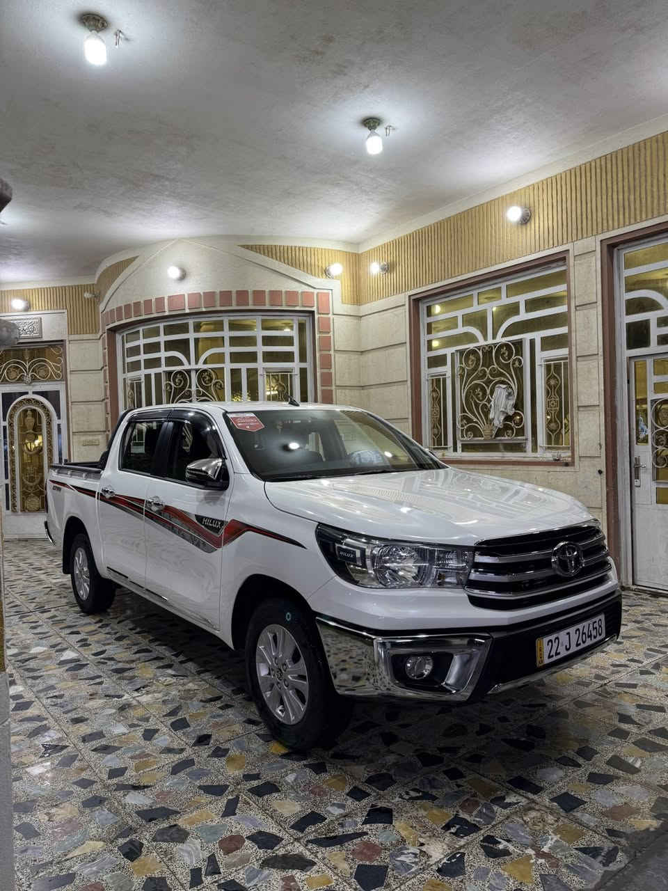 سلام عليكم
البيع بيكم تويوتا هايلوكس ناصيه
وكاله شركة ساز فوللل مواصفات
موديل 2025 رقم اربيل 
ماشيه 25 الف
مكفوله كفاله عامه ع وضع الشركة
حجم المحرك 4 سرندر 2700
نوع الوقود بانزين
بصمه تشغيل وتفتيح
تحكم ستيرن جهتين 
كير اتماتيك
كشنات حار بارد
تبريد قطعتين بيانو لمس
حساس خلفي
شاشه حجم كبير 
كامره دواره 
ويل كروم 
بنيد  جكات
6 سماعات 
مري شفط 
اشاره بل مري
بعد بيها هواي مواصفات
معروفه مواصفات  شركة ساز
السعر 295 $ بيها مجال بصيط 
العنوان بغداد جسر ديالى الجديد 
تقاطع 9 نيسان
الاستفسار ***********
ابو محمد الشمري
