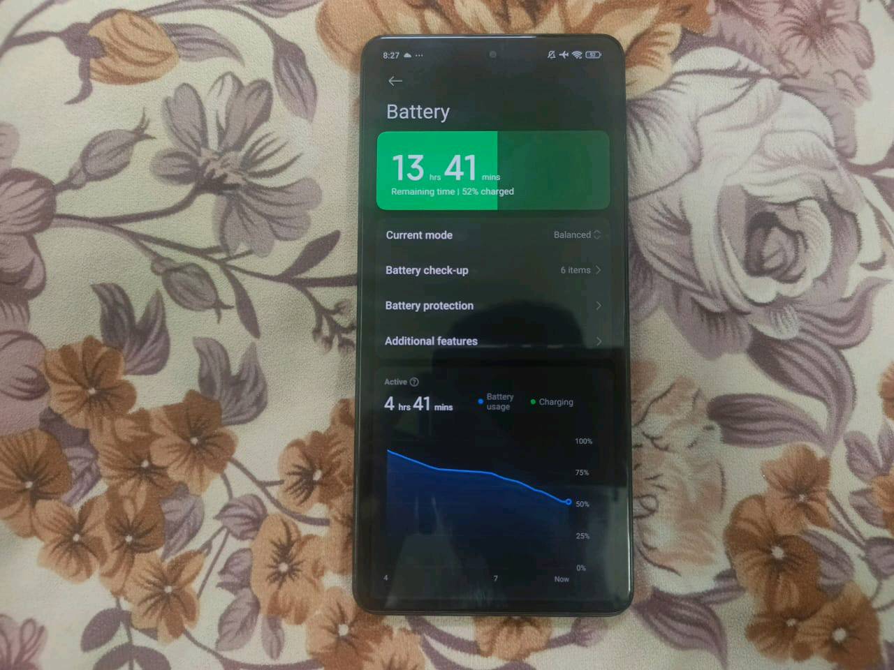 يا الله.. للبيع وحش الفئة المتوسطة Redmi Note 12 Pro 5G، الجهاز غني عن التعريف من ناحية الأداء والكاميرا.
الحالة: الجهاز أخو الجديد، نظافة 100%، لا شخط ولا تصليح ولا مفتوح سابقاً.
المواصفات العلى السريع:
الشاشة: AMOLED بتردد 120Hz (سلاسة مو طبيعية بالتصفح والألعاب).
المعالج: Dimensity 1080 يدعم الـ 5G، يشغل ألعابك بدون لاك.
الكاميرا: 50 ميجابكسل بمستشعر سوني (تصويره بالليل والنهار يبيض الوجه).
الشحن: يدعم الشحن السريع 67 واط (تترس البطارية بلمشة عين).
الملحقات: الكارتون وكافة ملحقاته الأصلية وياه.
?? ).
الجهاز عملي جداً وصورته وشاشته توب. المكان بغداد
للاستفسار وتفاصيل أكثر، راسلني خاص أو اتصل على: [7843572486]

السعر:320 الف وبي مجال بسيط خابرني وتأمر