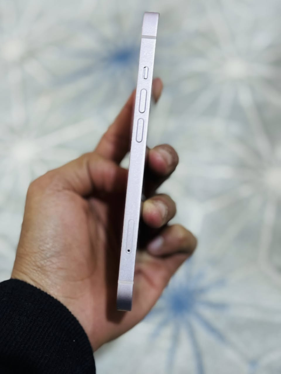 ١٣ عادي زهري
نضافة عالية 

PA تسلسل 

بطارية 89 % 

السعر / ٣٢٥ الف 

الاستفسار  اتصال فقط او خاص  / ***********
