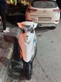 ماكس عدلة للبيع سعر 550 وبيها مجال 07709798454