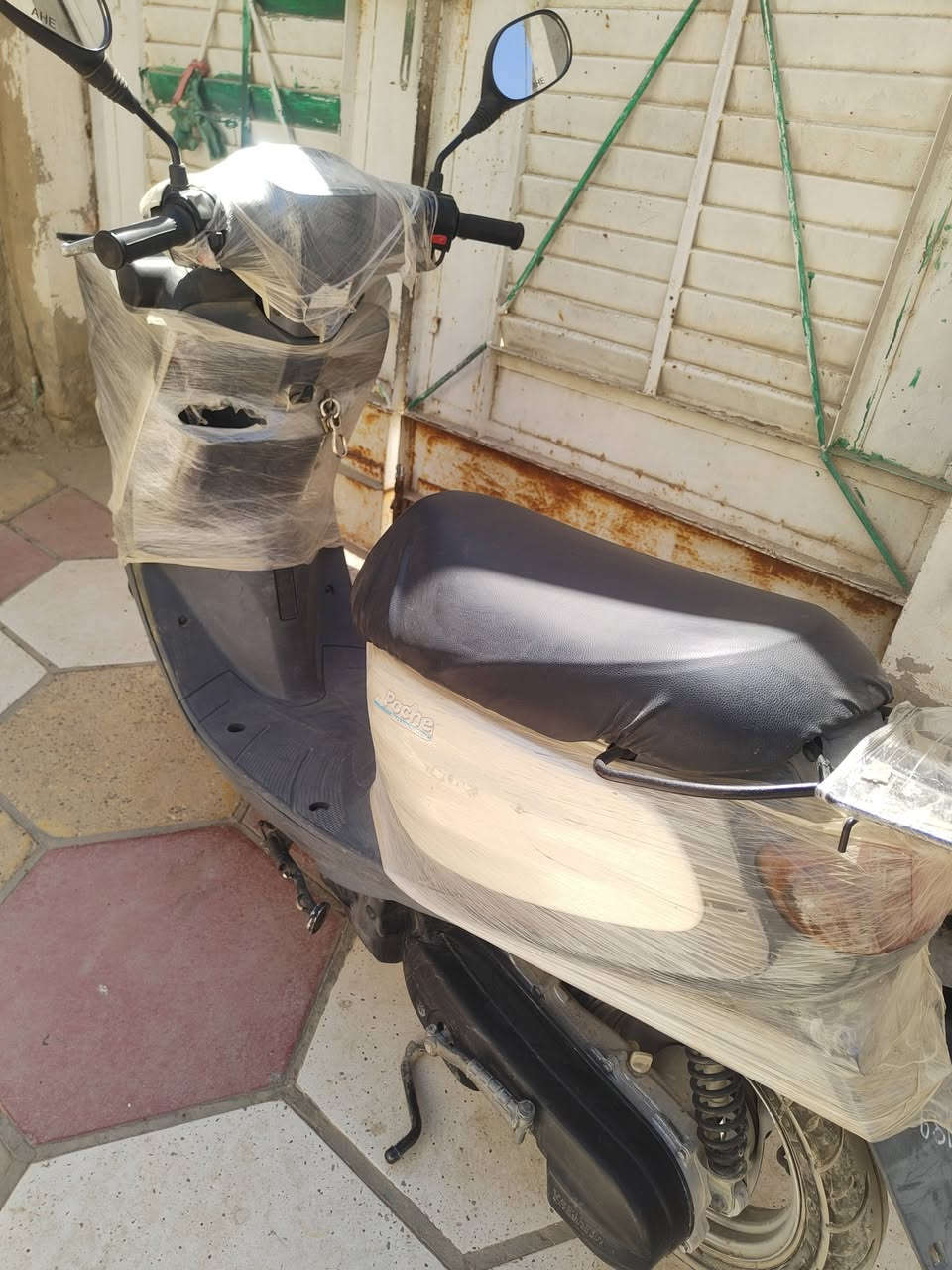 سلام عليكم اخوان دراجه زعره جديده ونظيفه للبيع وللاستفسار تواصل على الخاص وعلى الرقم ***********
