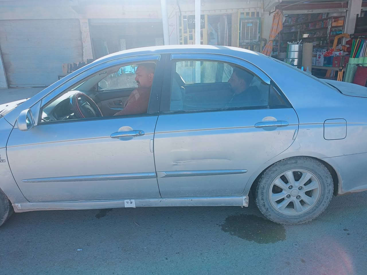 السياره للبيع ب38وبيهه مجال ***********
