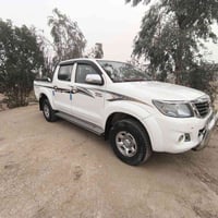 تويوتا هايلوكس • فورويل • ٢٠١٢