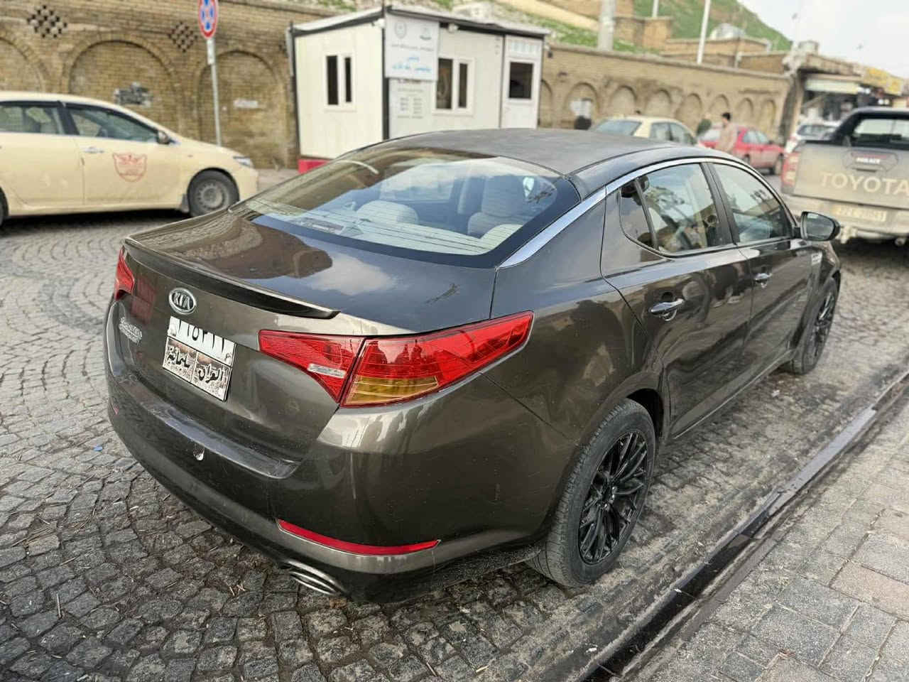 ياالله سلام عليكم ورحمة الله وبركاته كيا اوبتما ٢٠١٢ وارد خليجي بيها رشات صبغ حزام اثر جراد محرك 20400  دوش تريد تحويل تريد وكاله كير مكينه حداديه تخم تاير كله جديد السعر 95 ورقه وبيه مجال بصيط المكان بابل قرب سيطرة الاثار رقم الهاتف ***********
