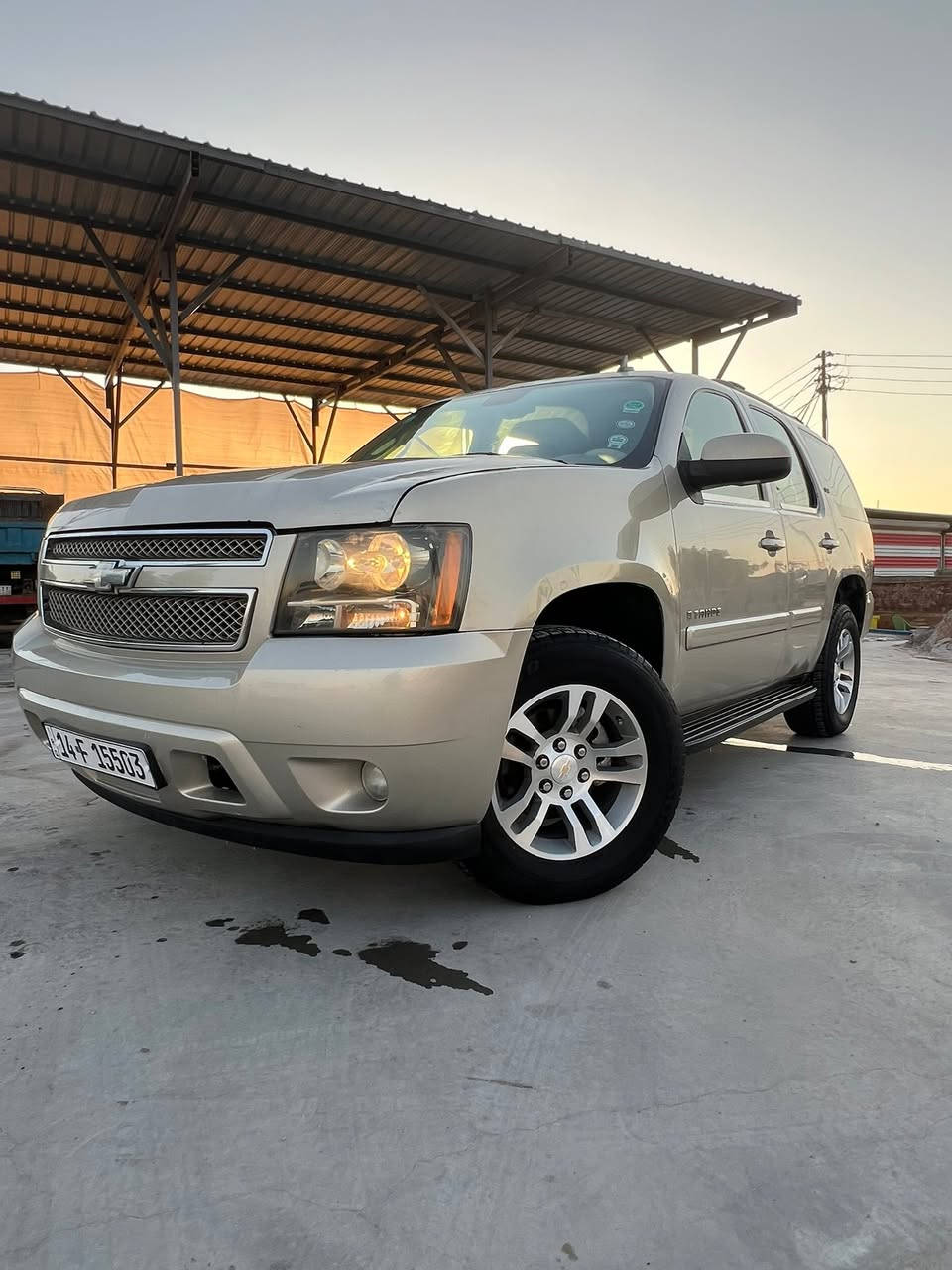 السلام عليكم تاهو مديل 2007 Ltz وارد خليجي بيها قطعه صبغ الباقي كفاله عامه
تخم تاير حداديه ٨٠٪؜ تبريد ثلج گير ومكينه كفاله 
السياره مال بيت وجهازه تاخذها ربع ماذب عليها
رقم بصره بأسمي
للتواصل ‭***********‬
