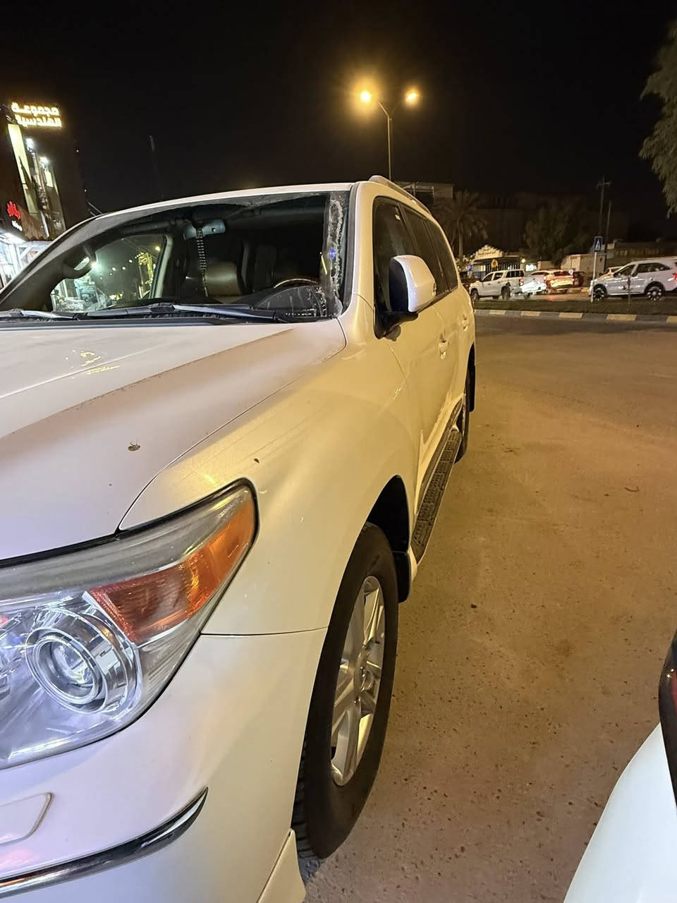 سلام عليكم
لاندكروز موديل 2014
ماشيه 180 شركة سردار
كفاله عامه بدون صبغ وضربه حتى الدعاميات
داخل جلد مثل ما موضح في الصوره
بيع او مراوس حسب
للاستفسار الاتصال على الرقم *********** او واتساب بدون فيس
