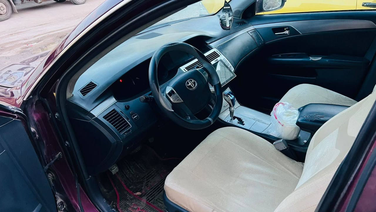 افلون موديل ٢٠٠٨ مكينة وكير بشرط تبريد ثلج تايرات جديد حداديه بدون ضربه السعر ٩٣ ومجال ***********
